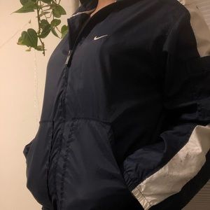 Nike wind breaker!!!